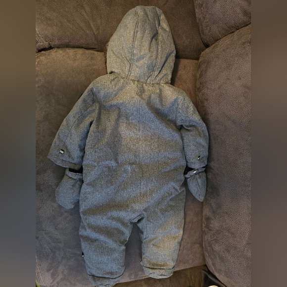 Baby Snow Suit - Picture 3 of 5